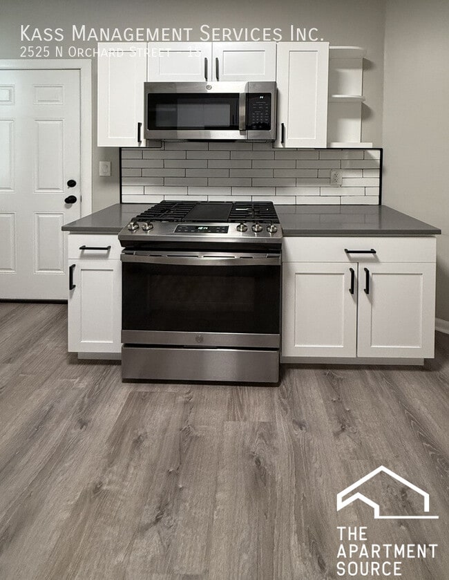 Building Photo - 2524 N Orchard St