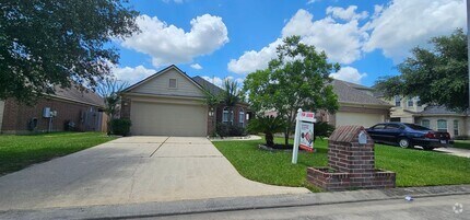 Building Photo - 5003 Colony Hurst Trail
