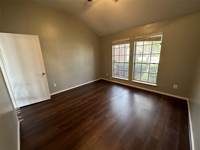 Building Photo - 1607 Bonnie Lea Ln