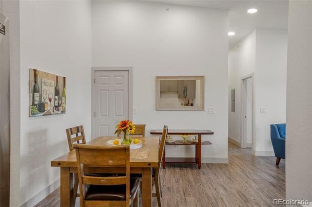 Foto del edificio - 15300 E Arizona Ave