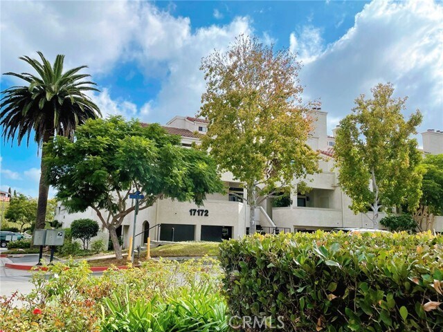 Foto del edificio - 17172 Abalone Ln