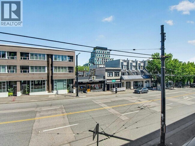 Photo du bâtiment - 3788 W 10th Ave