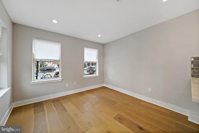 Building Photo - 1800 E Moyamensing Ave