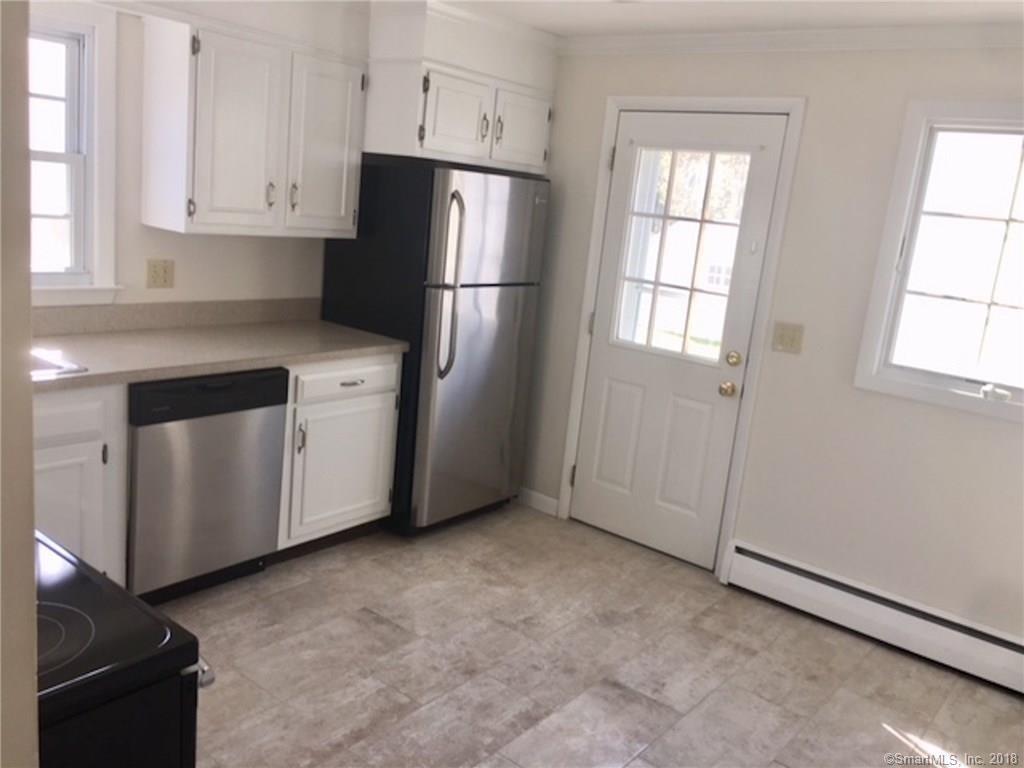 17 Welch Terrace, Fairfield, CT 06824 House Rental in Fairfield, CT