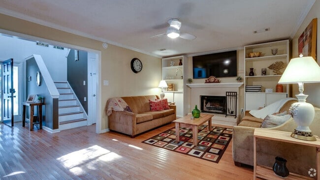 Building Photo - 584 Oemler Loop