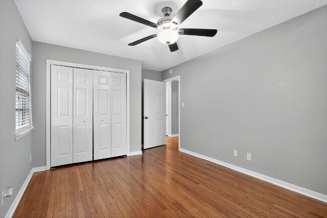 Foto del edificio - Cozy 3-Bed, 2-Bath Home with Big Backyard in Rosenberg