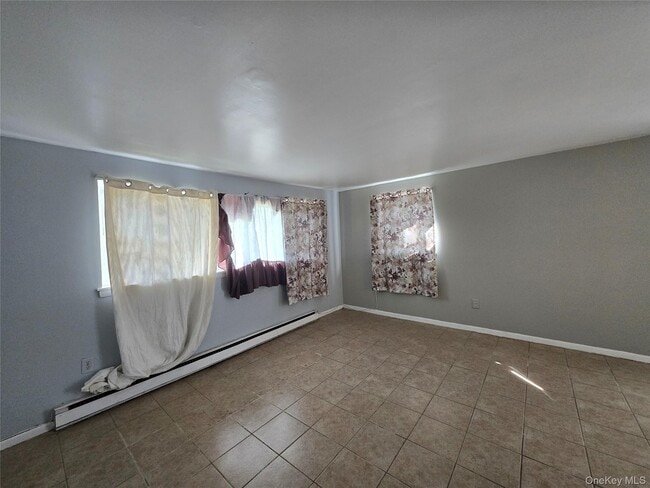 Building Photo - 43 Glenmere Homesites Rd
