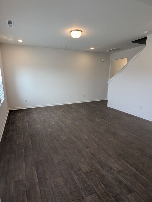 Building Photo - New Single Family Home - 2.5 Miles to I-85