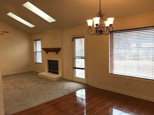 Building Photo - 6678 Millgrove Park Dr
