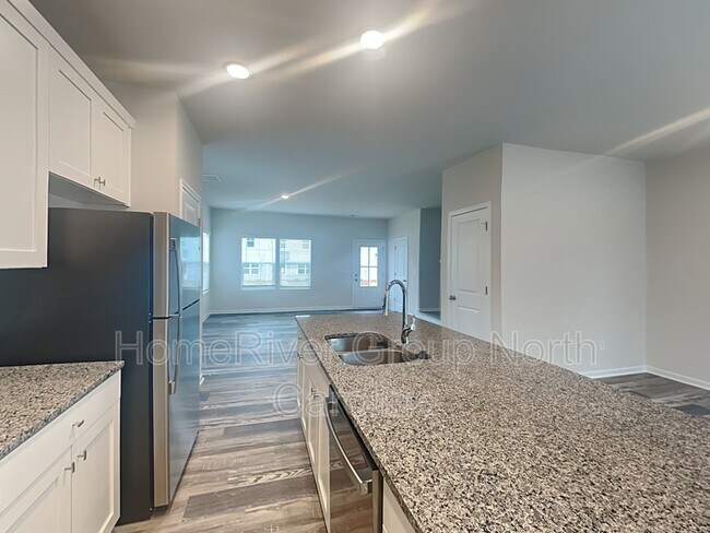 Foto del edificio - 104 Dogwood Ln