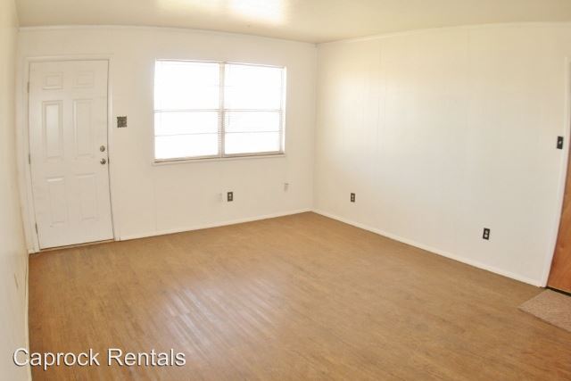 Building Photo - 1213 Pecos St