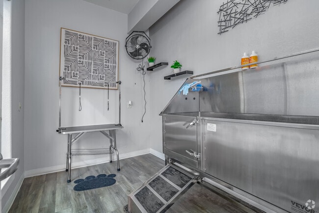 Pet Spa - The Landings at Brooks City-Base
