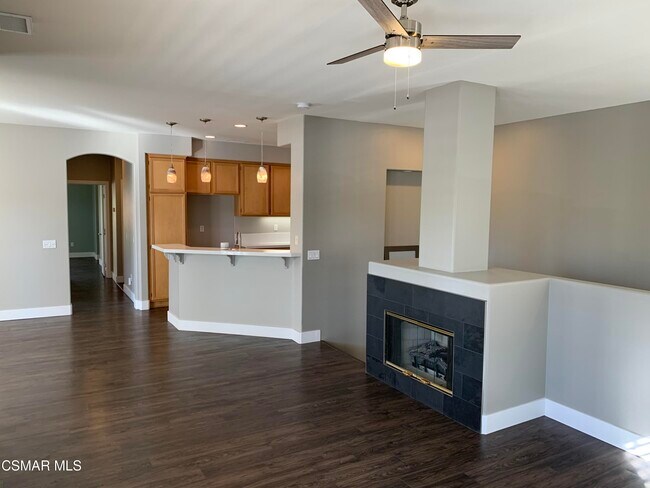 Foto del edificio - 27926 Cherry Blossom Ct