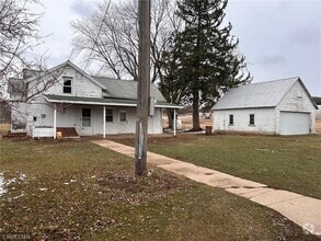 Building Photo - N36767 US-53