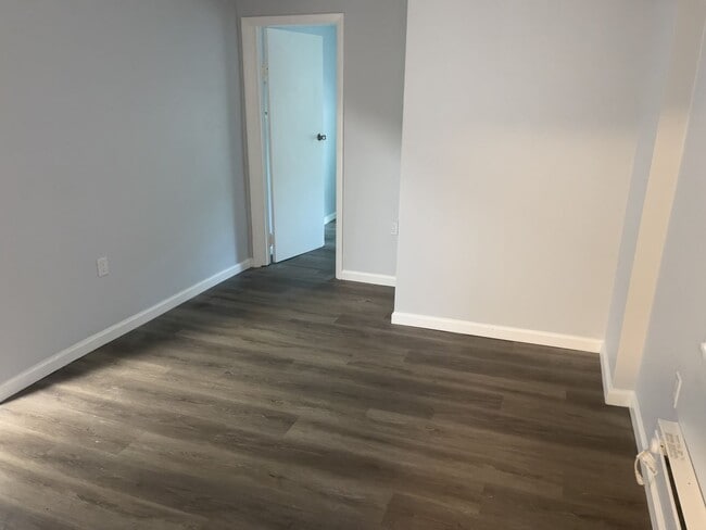 Building Photo - Waverly TAC