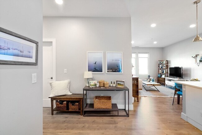 Foto del edificio - 610 Rutherford Ave