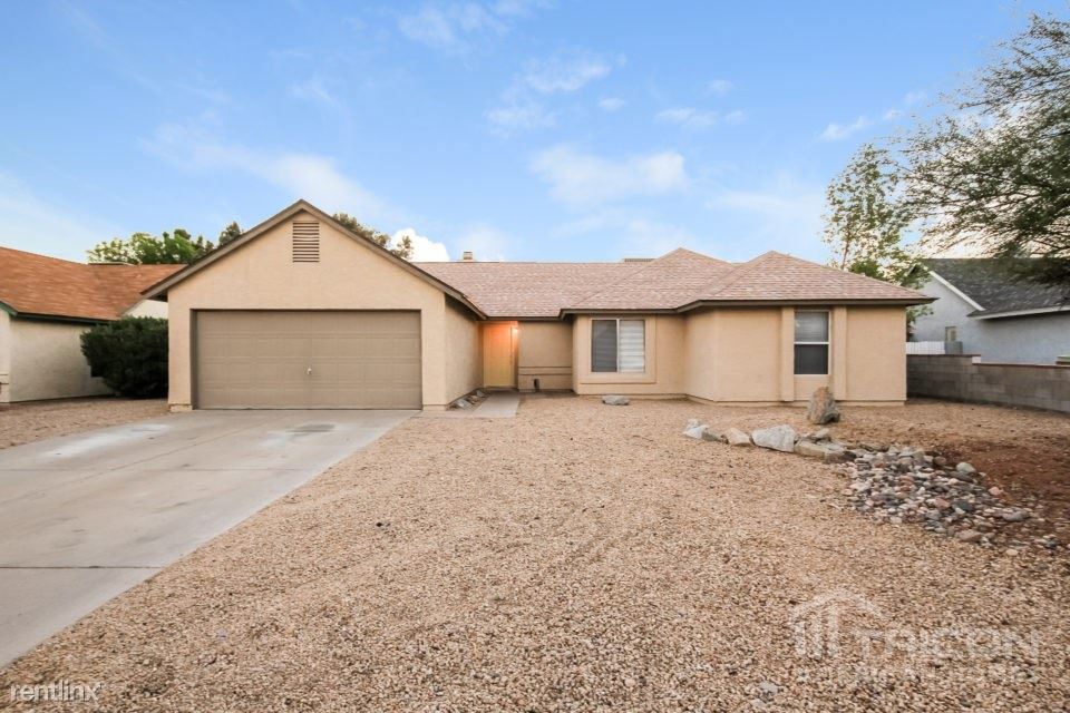 Primary Photo - 13208 N 55th Ave