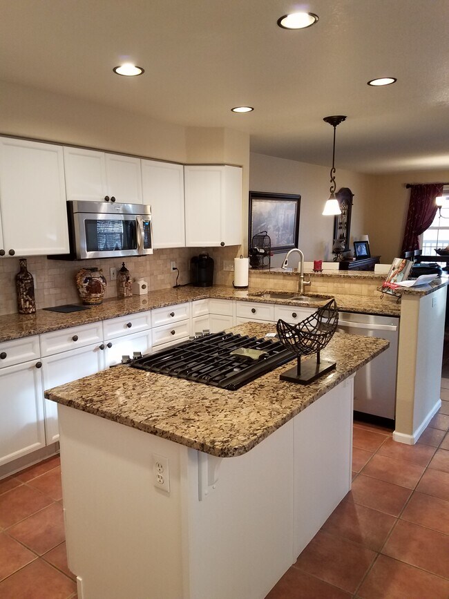 Foto del edificio - 9484 Southern Hills Cir.