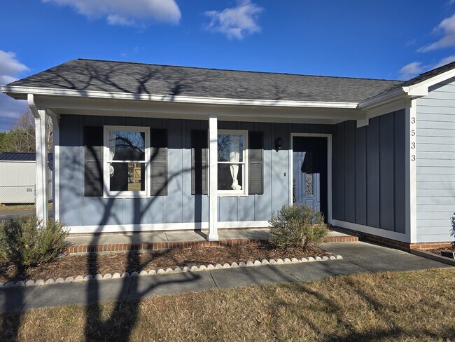 Foto del edificio - 3533 Cedar Post Rd