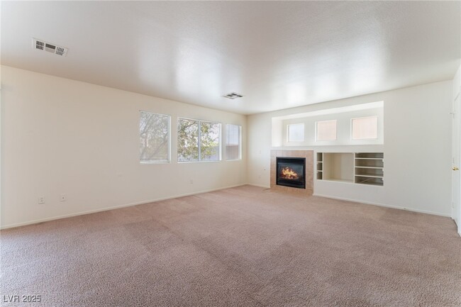 Building Photo - 906 Mandolin Way