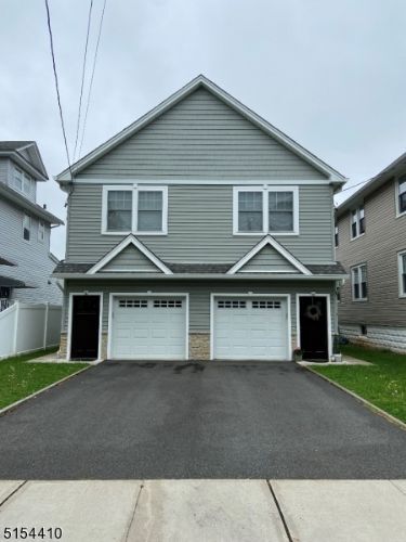 Foto principal - 219 2nd Ave