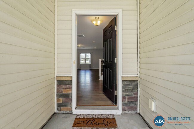 Foto del edificio - 4-Bedroom Home in Seagrass Station - MOVE IN TODAY