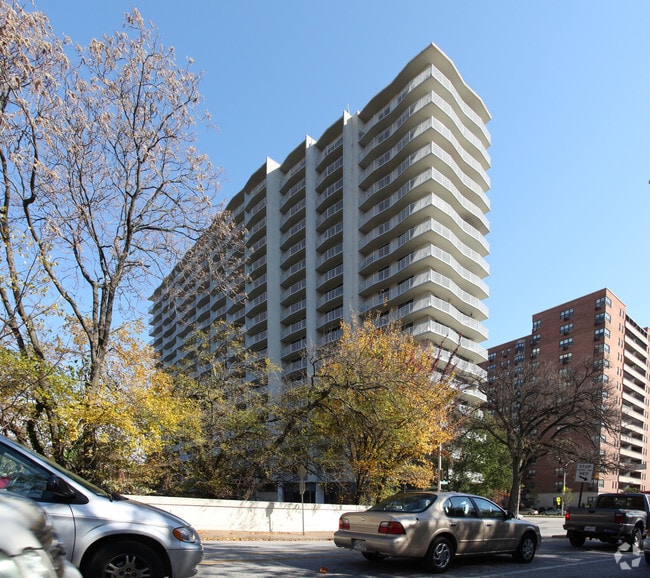 Hopkins House - Hopkins House Apartments