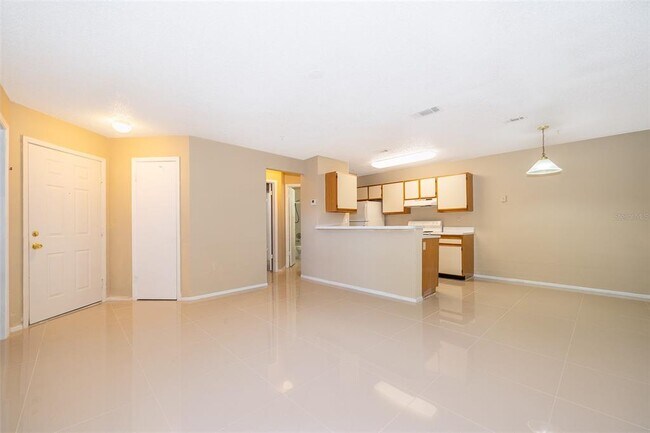 Foto del edificio - 623 Dory Ln