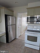 Building Photo - 309 Park Ave