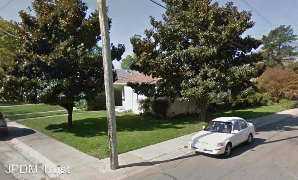 Building Photo - 600 45th St