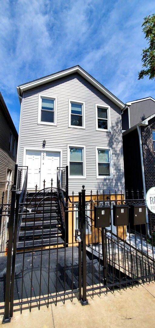 Building Photo - 2220 W 21st Pl