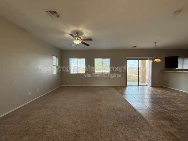 Foto del edificio - 35828 N Zachary Rd