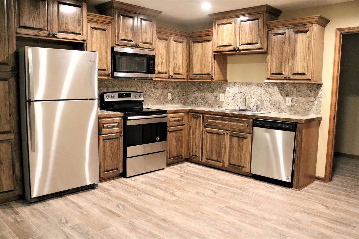 Foto principal - 1063 Shellie Ln