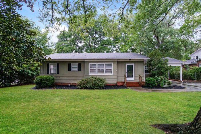 Foto principal - 415 N Pine St