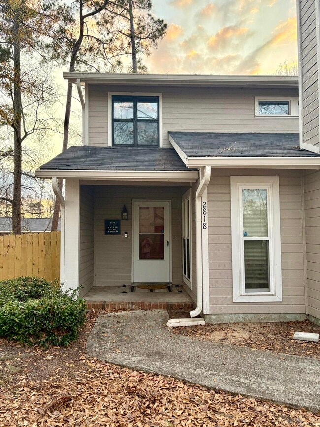 Building Photo - 2818 Ferret Ct