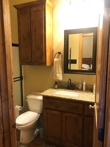 Bath - 2409 S Westmoreland Rd