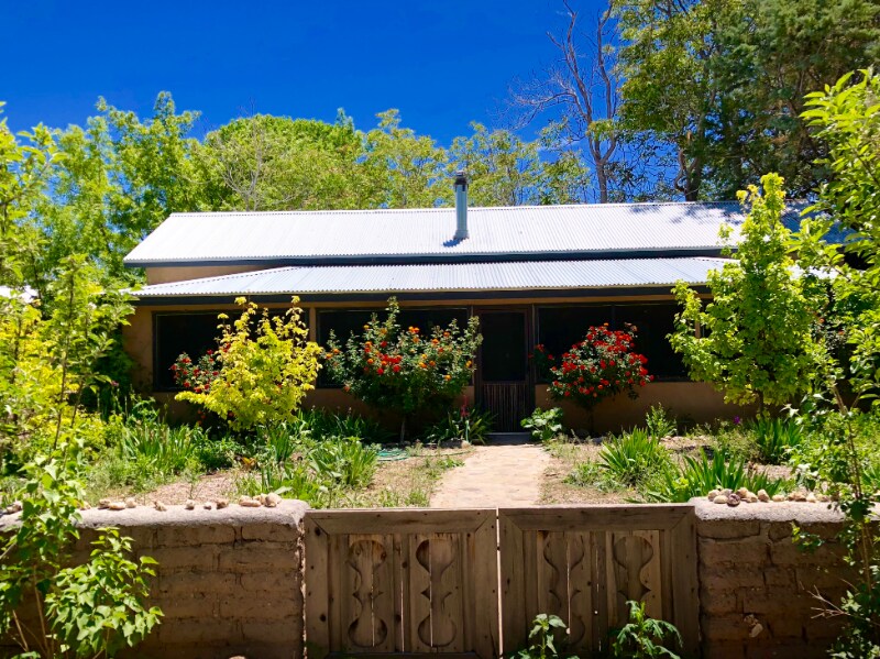 8 Calle De Monticello Plaza, Monticello, NM 87939 House Rental in