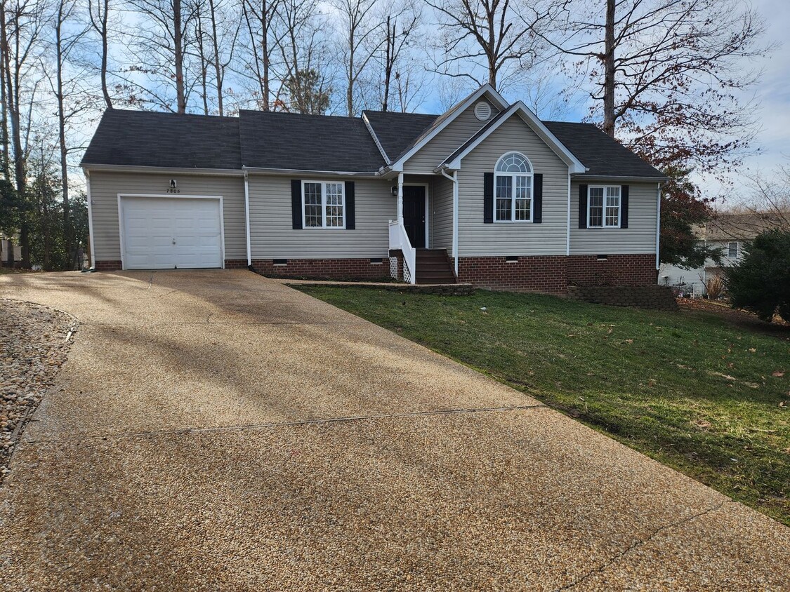 Foto principal - Western Chesterfield-Ashbrook Subdivision