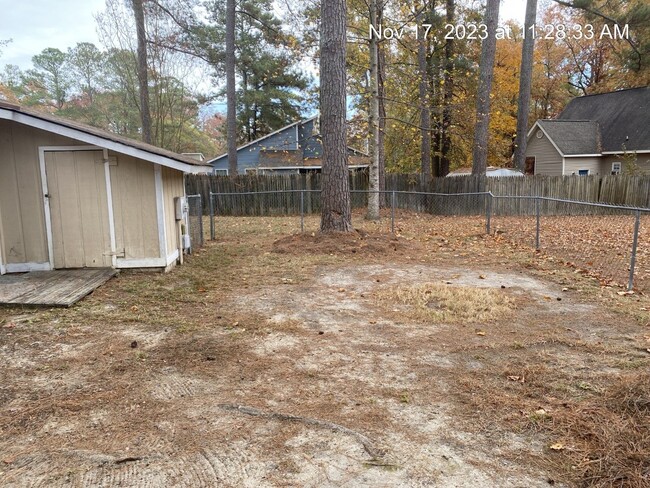 Foto del edificio - 419 Loblolly Ct