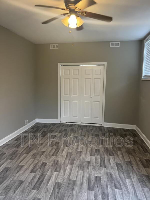 Building Photo - 1135 Tuckahoe Dr