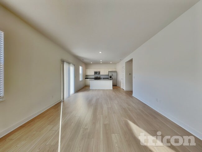 Building Photo - 11831 Moorfield Ln