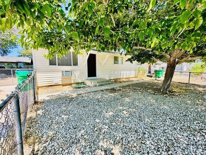Primary Photo - 1395 Carville Dr