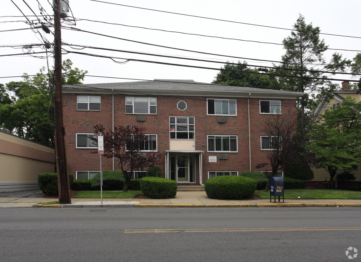 Foto del edificio - 1033 Massachusetts Ave
