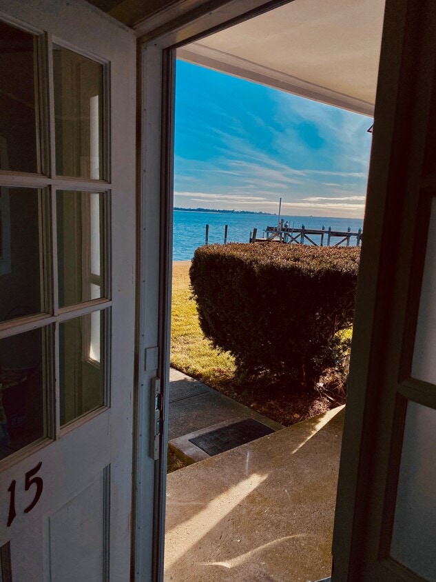 17 Hancox St Unit 15, Stonington, CT 06378 Room for Rent in