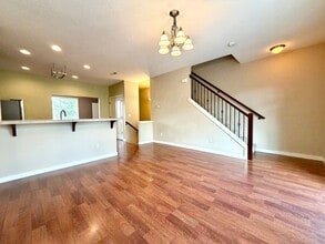 Building Photo - 409 NW Patricia Ann Pl