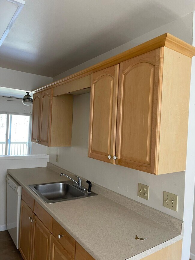 Brookside Apartments 210 Vineyard Ave Highland, NY Apartments for