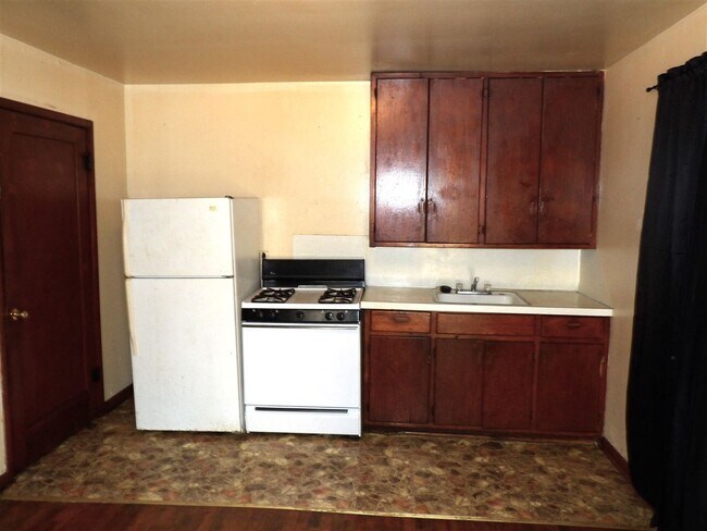Foto del edificio - 1212 SW D Ave