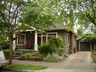 Primary Photo - 1346 SE Bidwell St