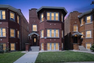 Building Photo - 1822 Gunderson Ave