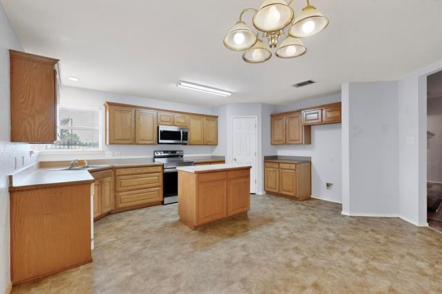 Foto del edificio - 729 Ridgehill Dr